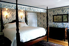 Harbor Carriage Room